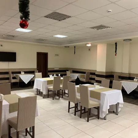 ホテル Borovets Green Hotel ボロヴェッツ