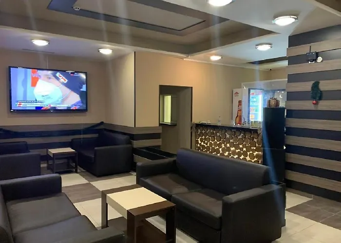 грийн Хотел